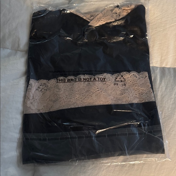 Fredericks of Hollywood Satin & Lace Cami Set - Picture 4 of 5